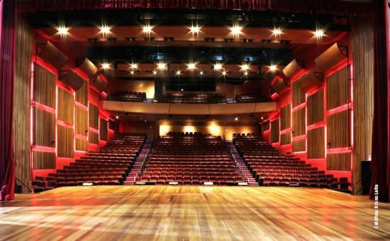 Winkel- en congrescentrum Frei Caneca